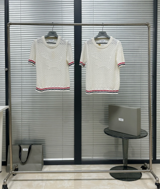 톰브라운 여성 반팔 126346 Thom Browne T Shirt