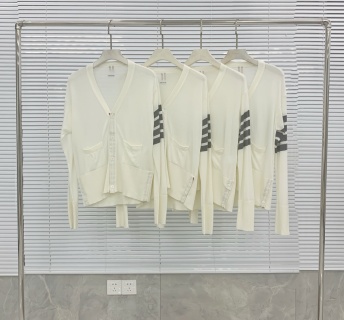 톰브라운 남성 가디건 126368 Thom Browne Cardigan