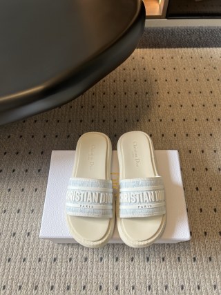 디올 신발 129584 Dior Shoes