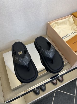 루이비통 신발 129597 Louis Vuitton Shoes