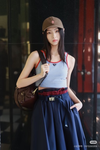 프라다 여성 반팔 129667 Prada T Shirt
