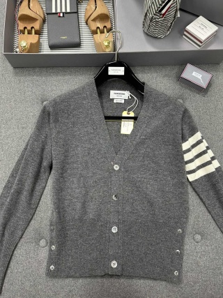 톰브라운 남성 가디건 129790 Thom Browne Cardigan