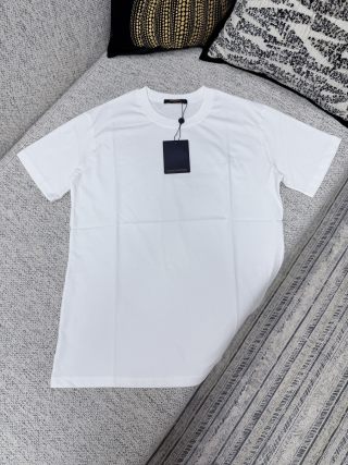 루이비통 26SS 남성 반팔 131790 Louis Vuitton T Shirt