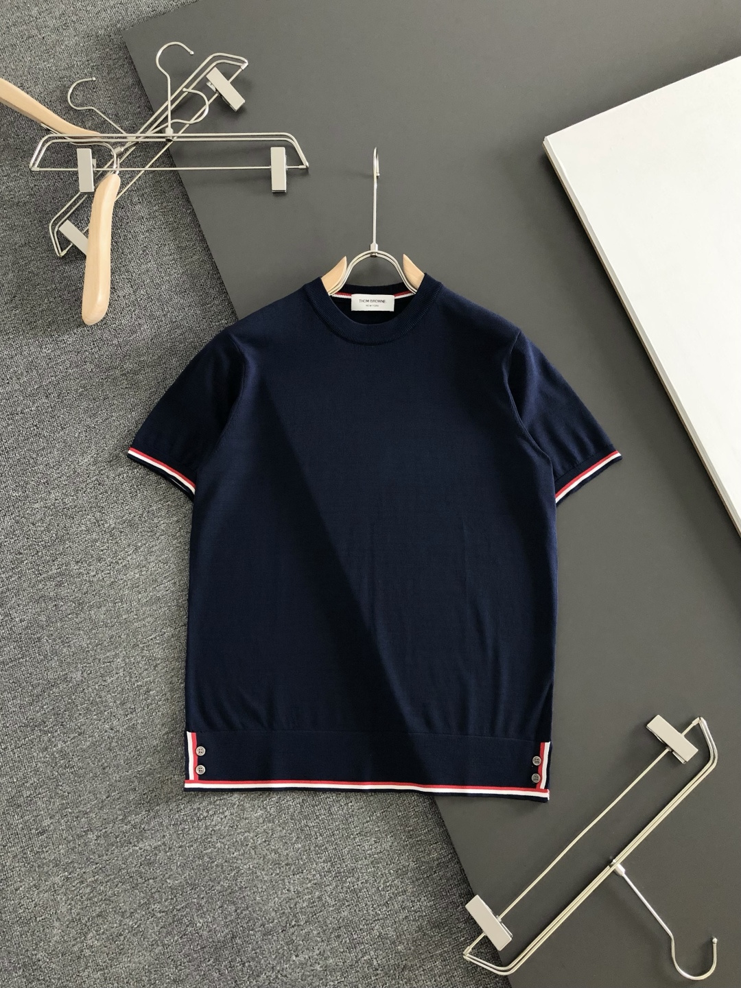 톰브라운 2026SS 남성 반팔 131797 Thom Browne T Shirt