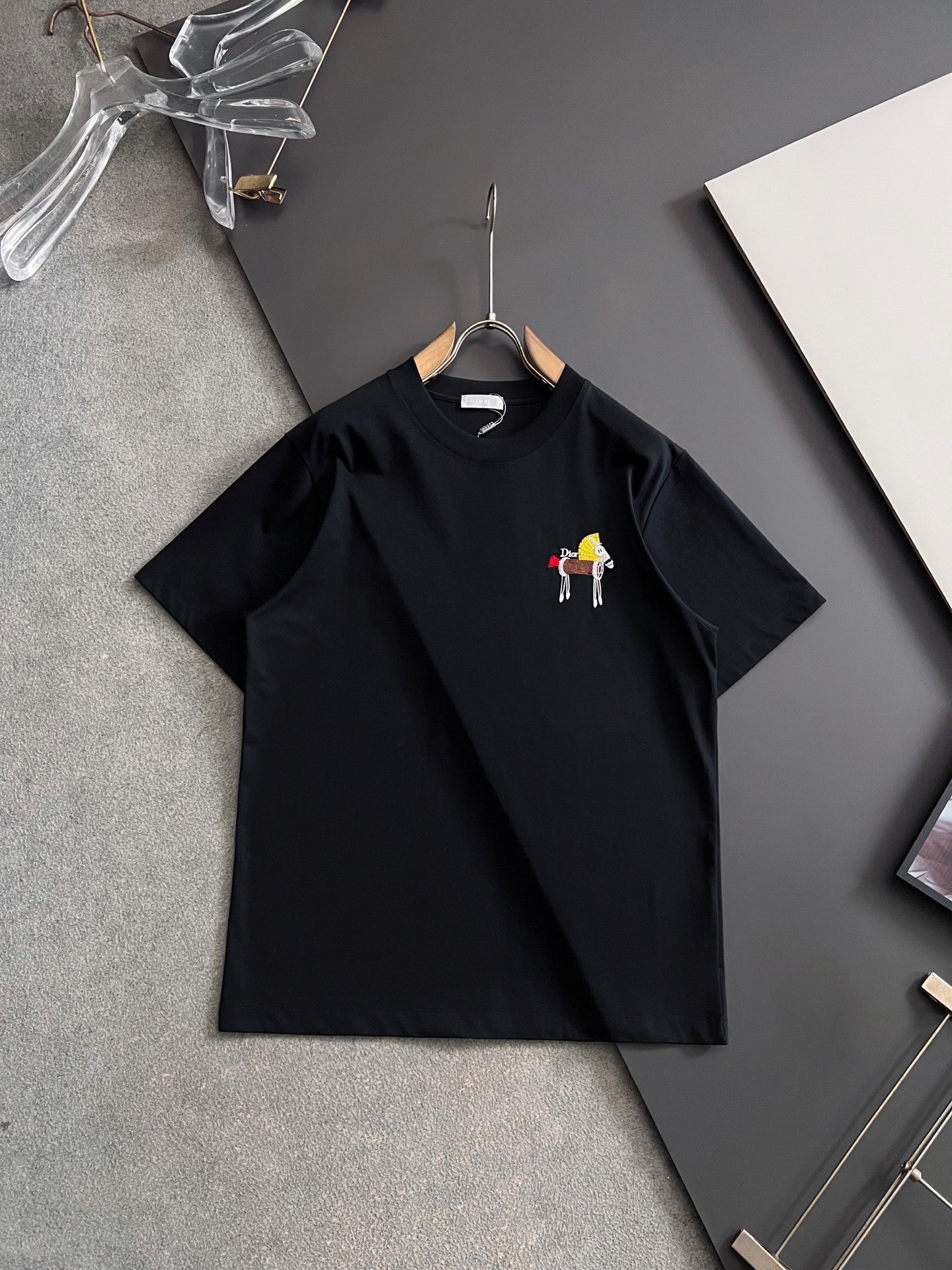 디올 2026SS 남성 반팔 131817 Dior T Shirt