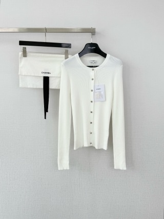 샤넬 여성 가디건 132937 Chanel Cardigan