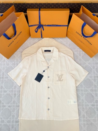 루이비통 남성 반팔 132961 Louis Vuitton T Shirt