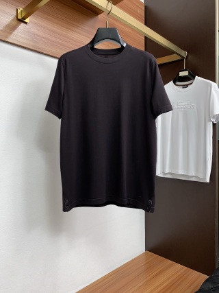 톰브라운 26SS 남성 반팔 132990 Thom Browne T Shirt