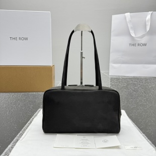 더로우 133389 가방 The Row Bag