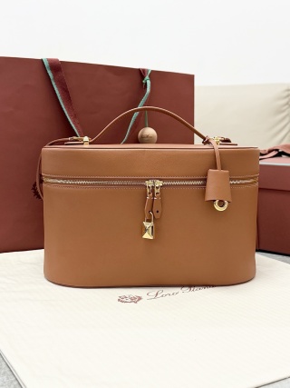 로로피아나 133825 가방 Loro Piana Bag