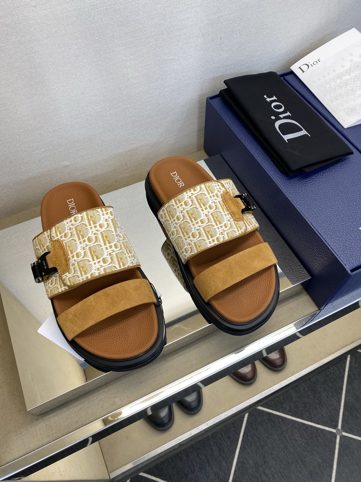 디올 신발 134572 Dior Shoes