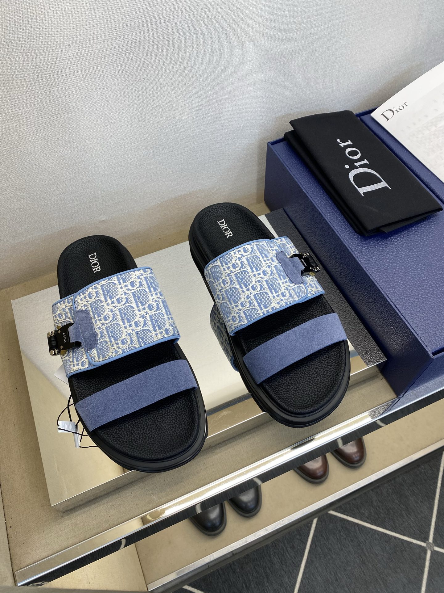 디올 신발 134579 Dior Shoes