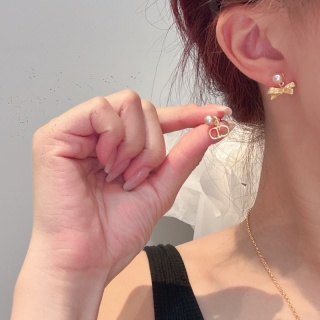 디올 26SS 귀걸이 134730 Dior Earrings