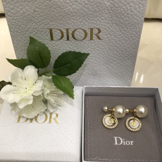 디올 귀걸이 134793 Dior Earrings