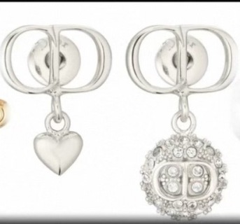 디올 귀걸이 135125 Dior Earrings