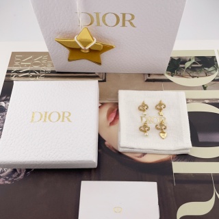 루이비통 귀걸이 135229 Louis Vuitton Earrings