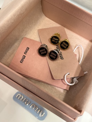 미우미우 귀걸이 135673 Miu Miu Earrings