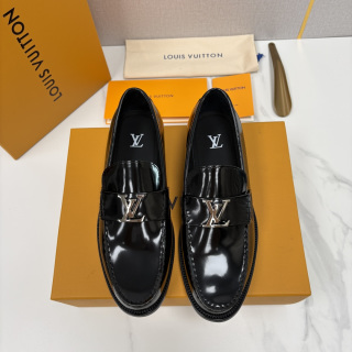 루이비통 신발 135740 Louis Vuitton Shoes