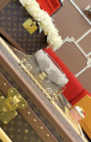 루이비통(KIMI) M23081 가방 Louis Vuitton Bag