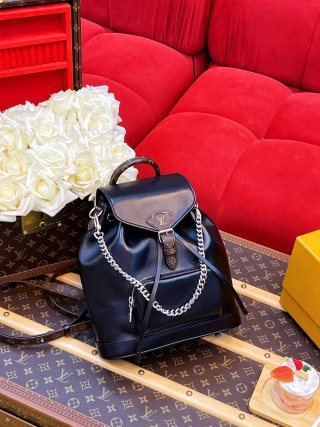루이비통 몽소리 소형 백팩 M12587
