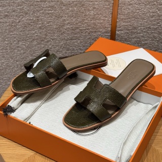 에르메스 오란 샌들 140993