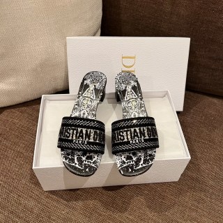디올 자수 장식 샌들 141835