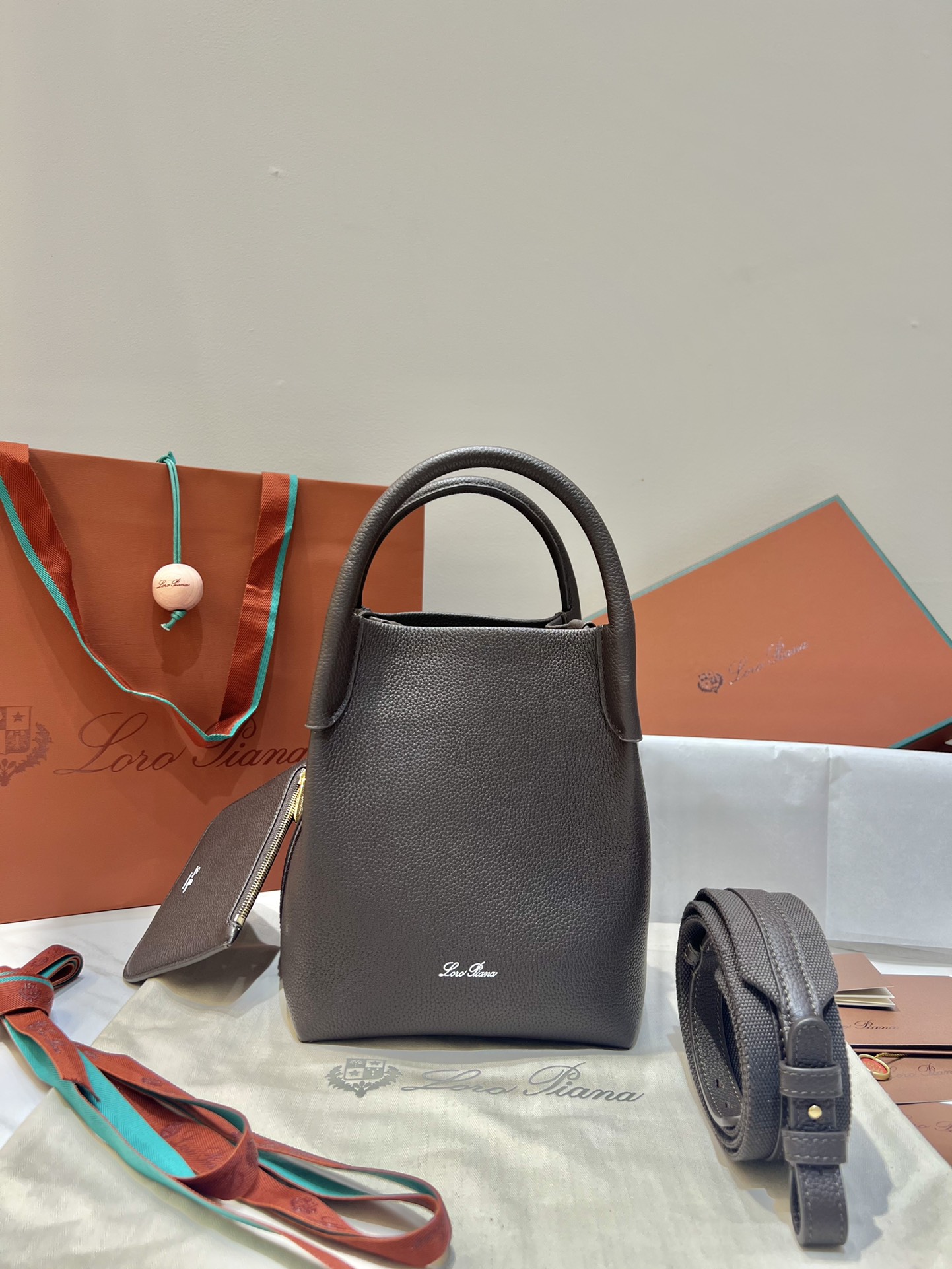 로로피아나 가방 17228 Loro Piana Bag