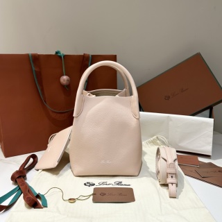 로로피아나 가방 17229 Loro Piana Bag