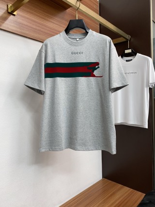 구찌 2026SS 로고 코튼 라운드넥 반팔 티셔츠 1819 Gucci T Shirt