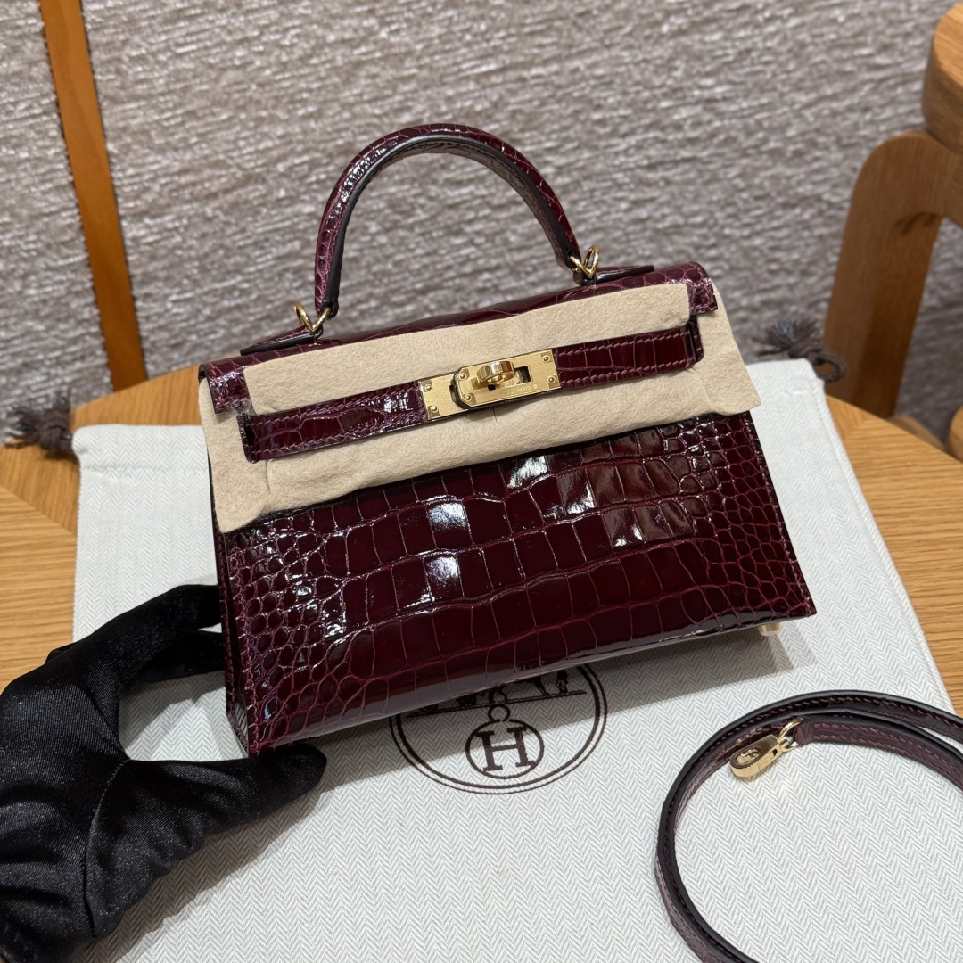 에르메스 미니 켈리 19 버건디 골드 하드웨어 18277 Hermes Bag