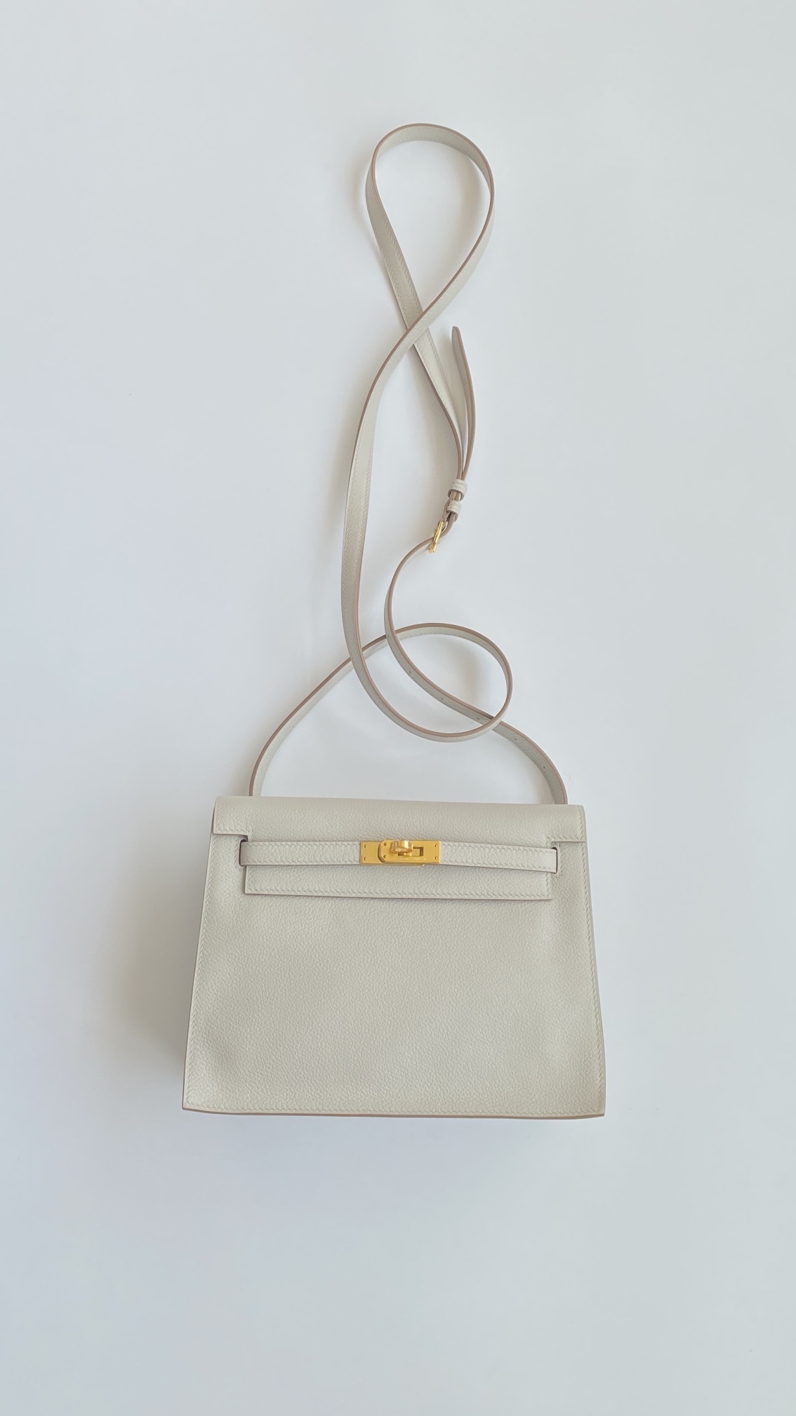 에르메스 켈리 단스백 22 그레이 골드 하드웨어 18311 Hermes Bag