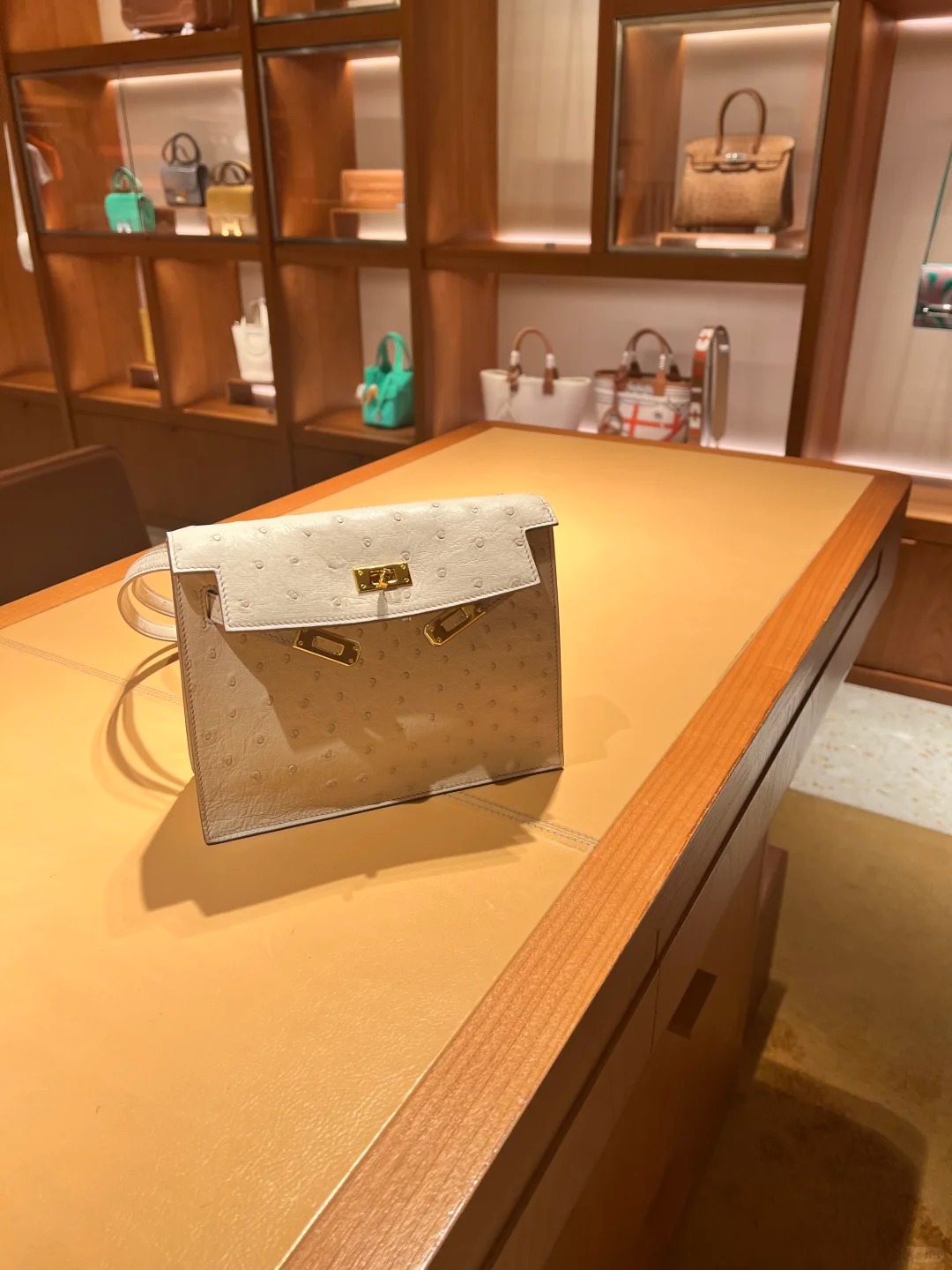 에르메스 켈리 단스백 22 그레이 실버 하드웨어 18337 Hermes Bag