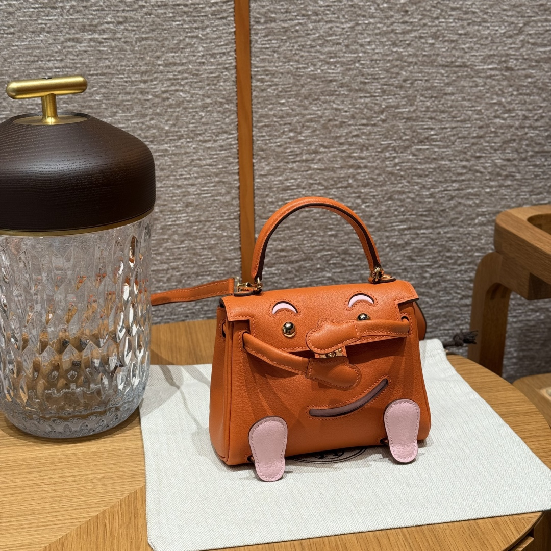 에르메스 켈리돌백 16 골드 골드 하드웨어 18406 Hermes Bag