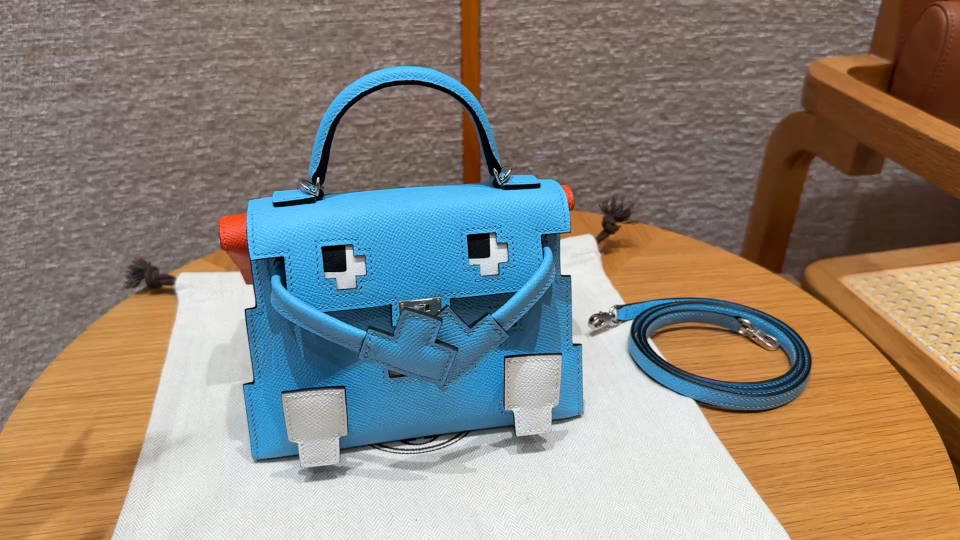 에르메스 켈리돌백 16.5 블루 실버 하드웨어 18445 Hermes Bag