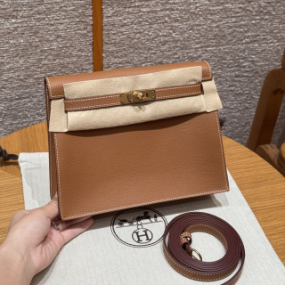 에르메스 켈리 단스백 골드 하드웨어 18461 Hermes Bag