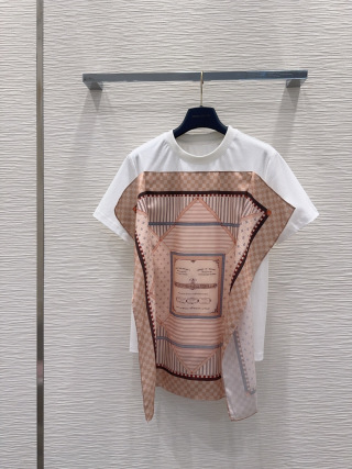 루이비통 여성 2026SS 반팔 셔츠 레플리카 18782 Louis Vuitton Women T Shirt