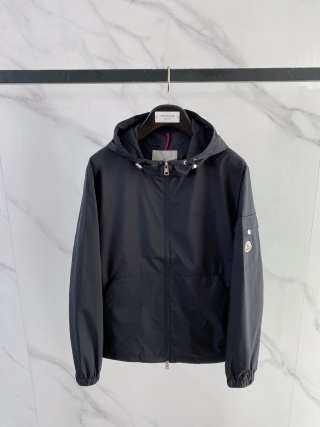몽클레어 캐주얼 재킷 19376 Moncler