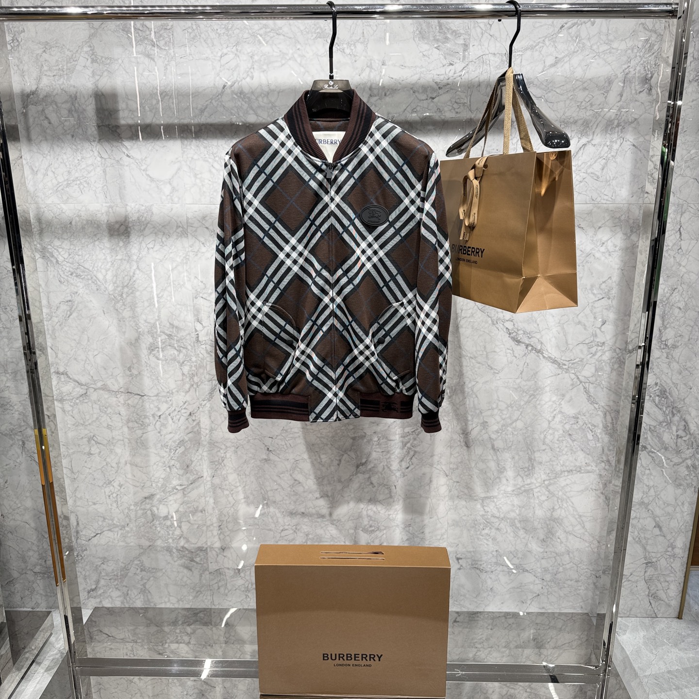 버버리 26SS 자카드 원단 재킷 19411 Burberry