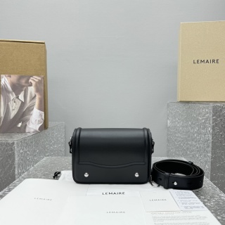 르메르 란셀 미니 크로스백 블랙 레더 8848 Lemaire Bag