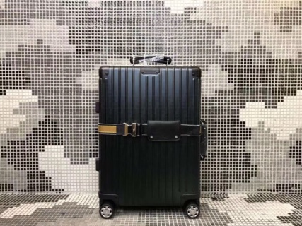 리모와 여행가방 19804 Travel Bag