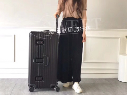리모와 여행가방 19811 Travel Bag