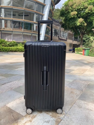 리모와 여행가방 19851 Travel Bag