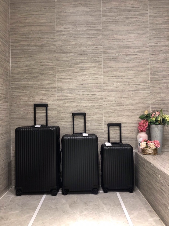 리모와 여행가방 19877 Travel Bag
