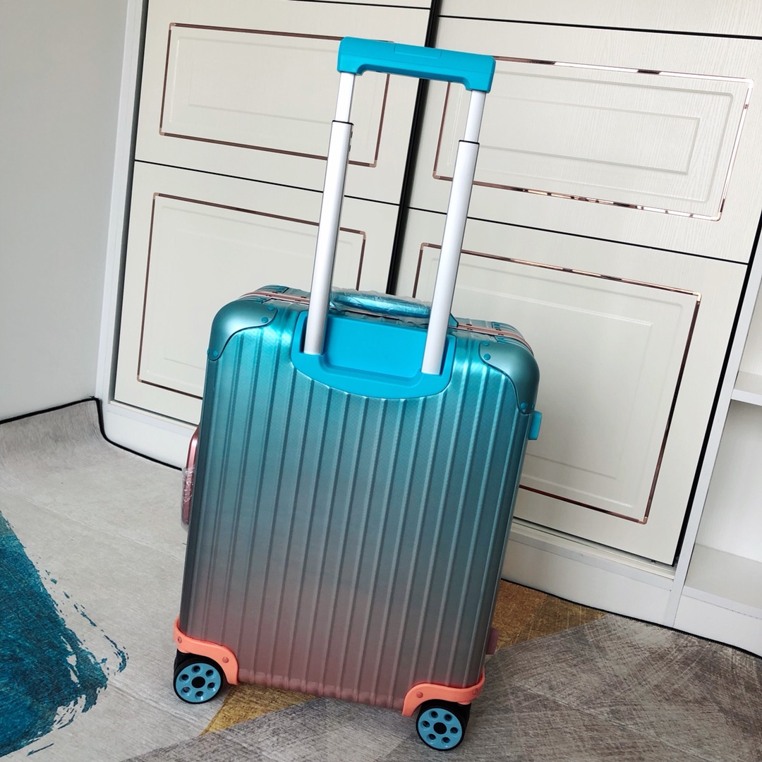 리모와 여행가방 19889 Travel Bag