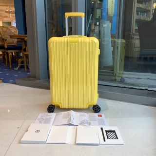 리모와 여행가방 19898 Travel Bag