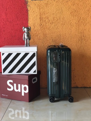 리모와 여행가방 19937 Travel Bag