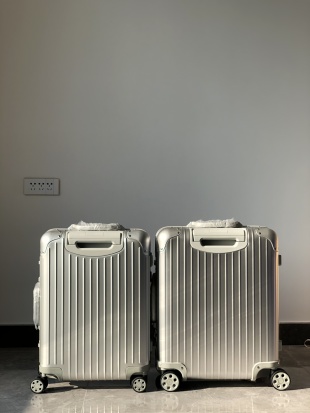 리모와 여행가방 19986 Travel Bag