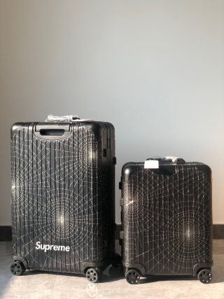 슈프림 리모와 여행가방 20088 Travel Bag