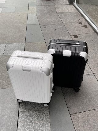 리모와 여행가방 20217 Travel Bag