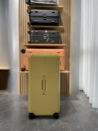 리모와 여행가방 20225 Travel Bag